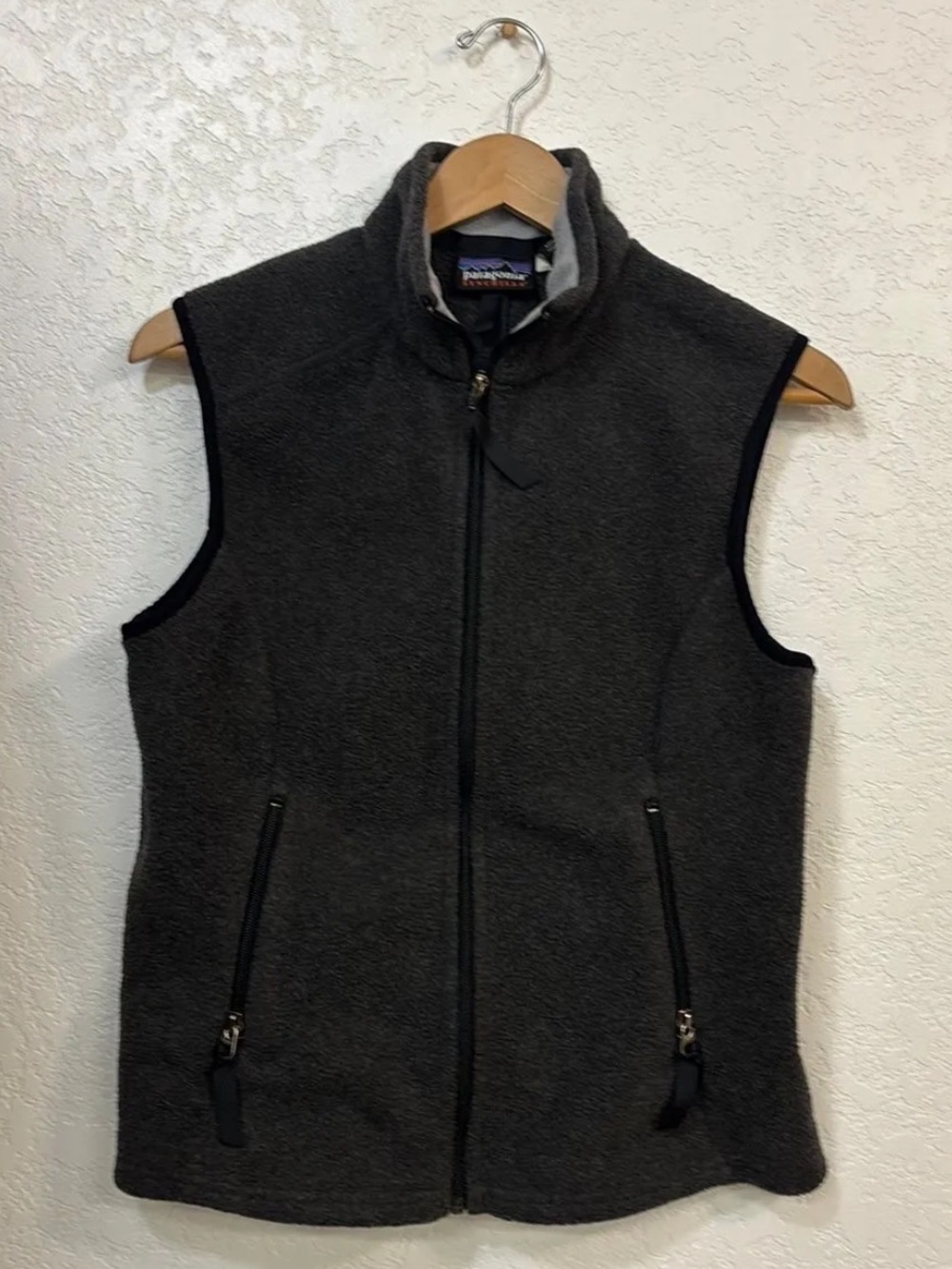 Patagonia Women’s Vintage Polartec Synchilla Fleece Vest • Large • Charcoal USA